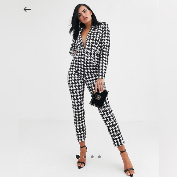 ASOS DESIGN Plunge Tux Jumpsuit in houndstooth - Picture 1 of 11